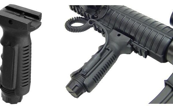 Leapers Ergonomic Ambidextrous Vertical Foregrip – Black
