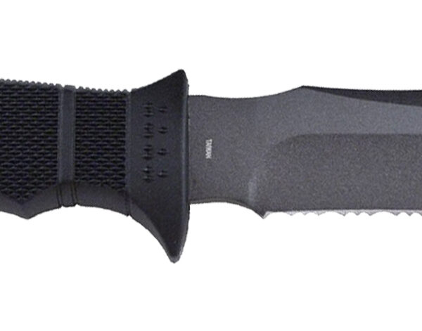 SOG SEAL PUP PARTIAL SERRATED