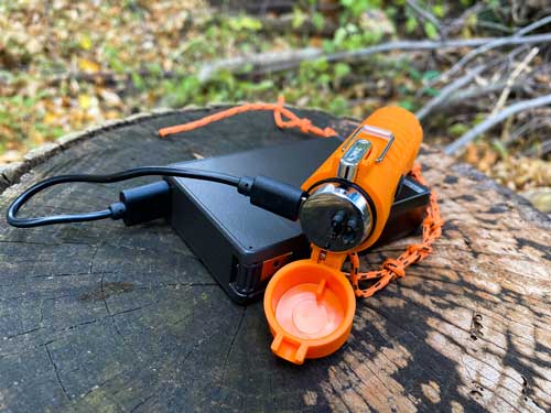 ARB SOL FIRE LITE FUEL FREE – LIGHTER W/TINDER CORD LANYARD