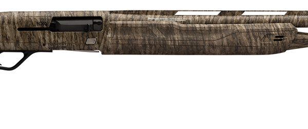 Winchester Repeating Arms 511212691 SX4 Waterfowl Hunter 20 Gauge 26″ 4+1 3″ Overall Mossy Oak Bottomland Right Hand (Full Size) Includes 3 Invector-Plus Chokes