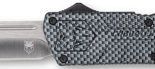CobraTec Knives CFCTLWDNS Lightweight  3.25″ OTF Drop Point Plain D2 Steel Blade/Carbon Fiber Aluminum Handle Includes Pocket Clip