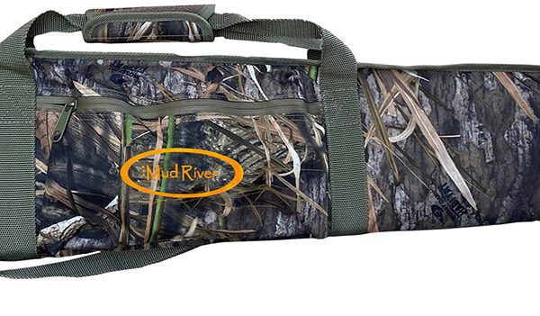 Mud River 38056 Deluxe Floating Gun Case Habitat