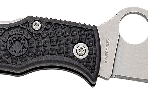 Spyderco MBKLFP Manbug 1.90″ Stonewashed VG-10 SS Blade/ Black Textured FRN Handle