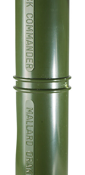 Duck Commander DC10025 Mallard Drake  Mallard Drake Sounds Attracts Ducks Green Plastic