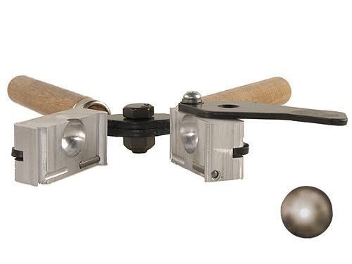Lee Round Ball Mould – Single Cavity (Handles Included) .690″ 493.14 gr
