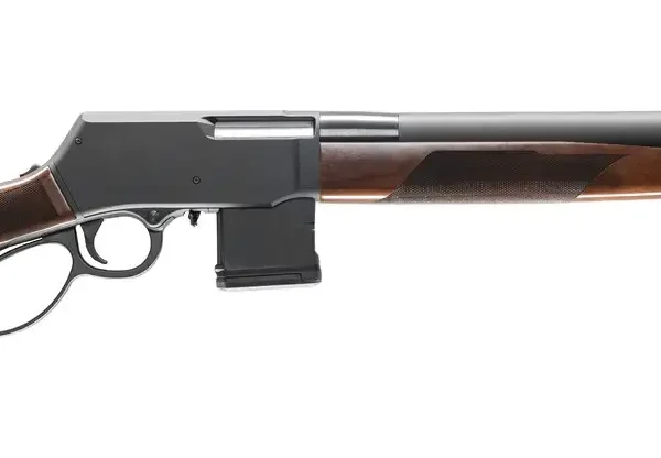 HENRY SUPREME 300BLK INTEGRALLY SUPPRESSED LEVER ACTION 10RD (CNCSWS)