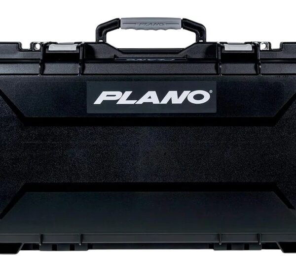 PLANO PLAM9440 44IN DBL TACT CS W/WHEELS